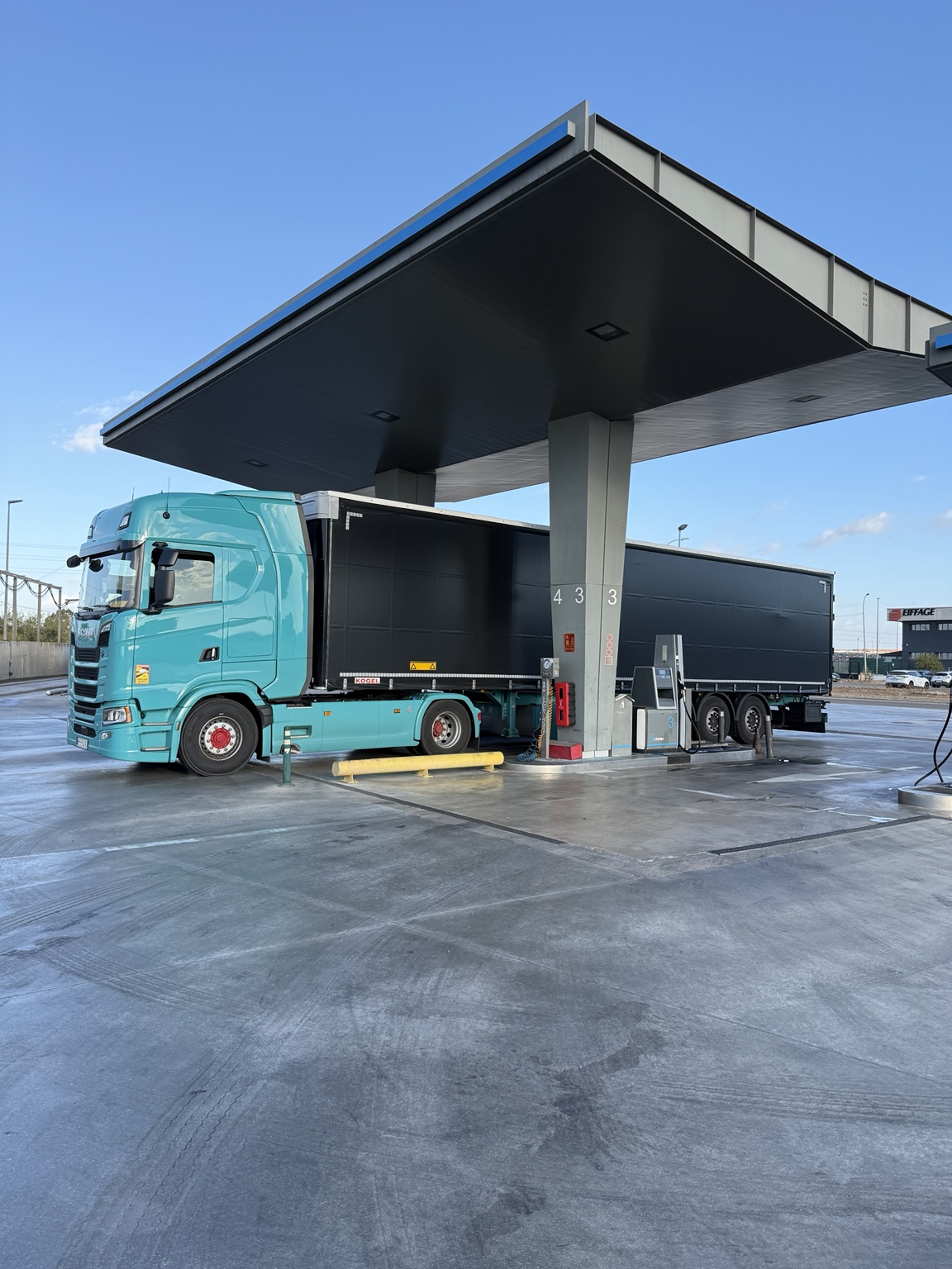 Scania Peterlah International podczas postoju